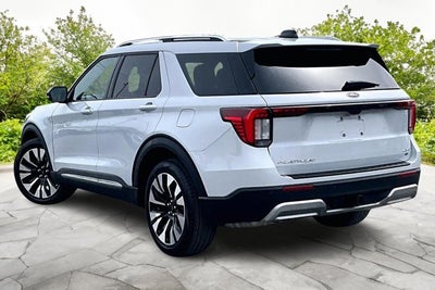 2025 Ford Explorer Platinum