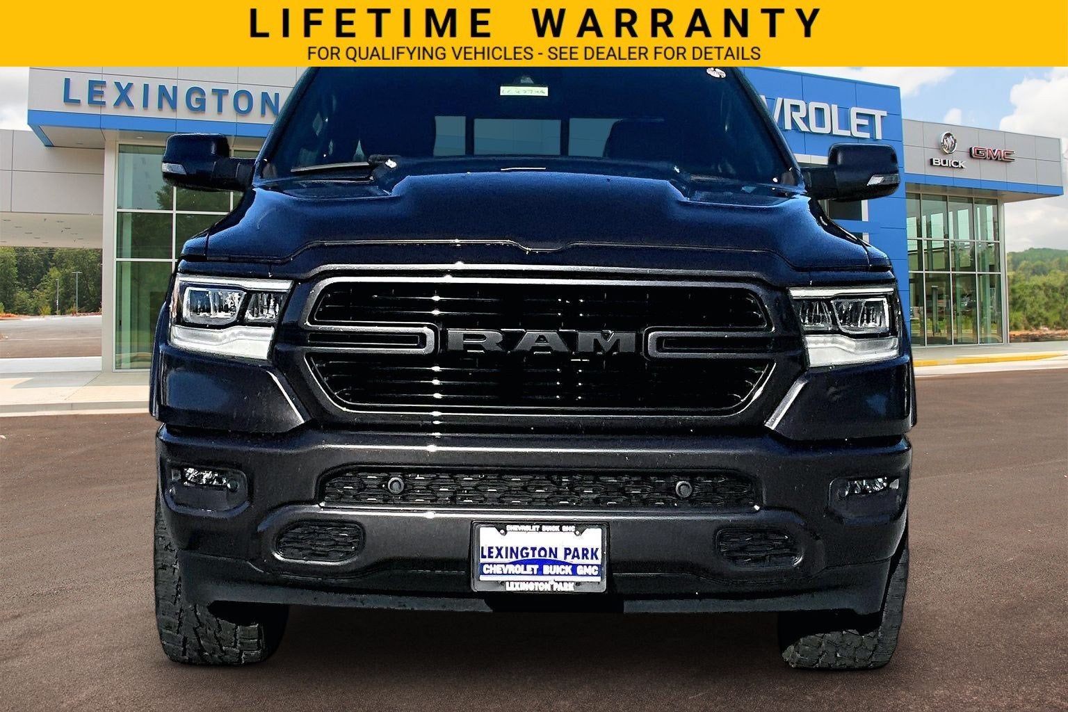 2021 RAM 1500 Laramie Crew Cab 4x4 5'7" Box