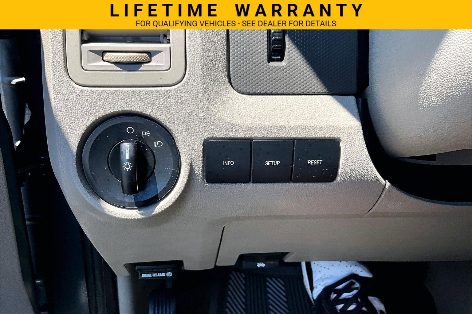 2011 Ford Escape XLS