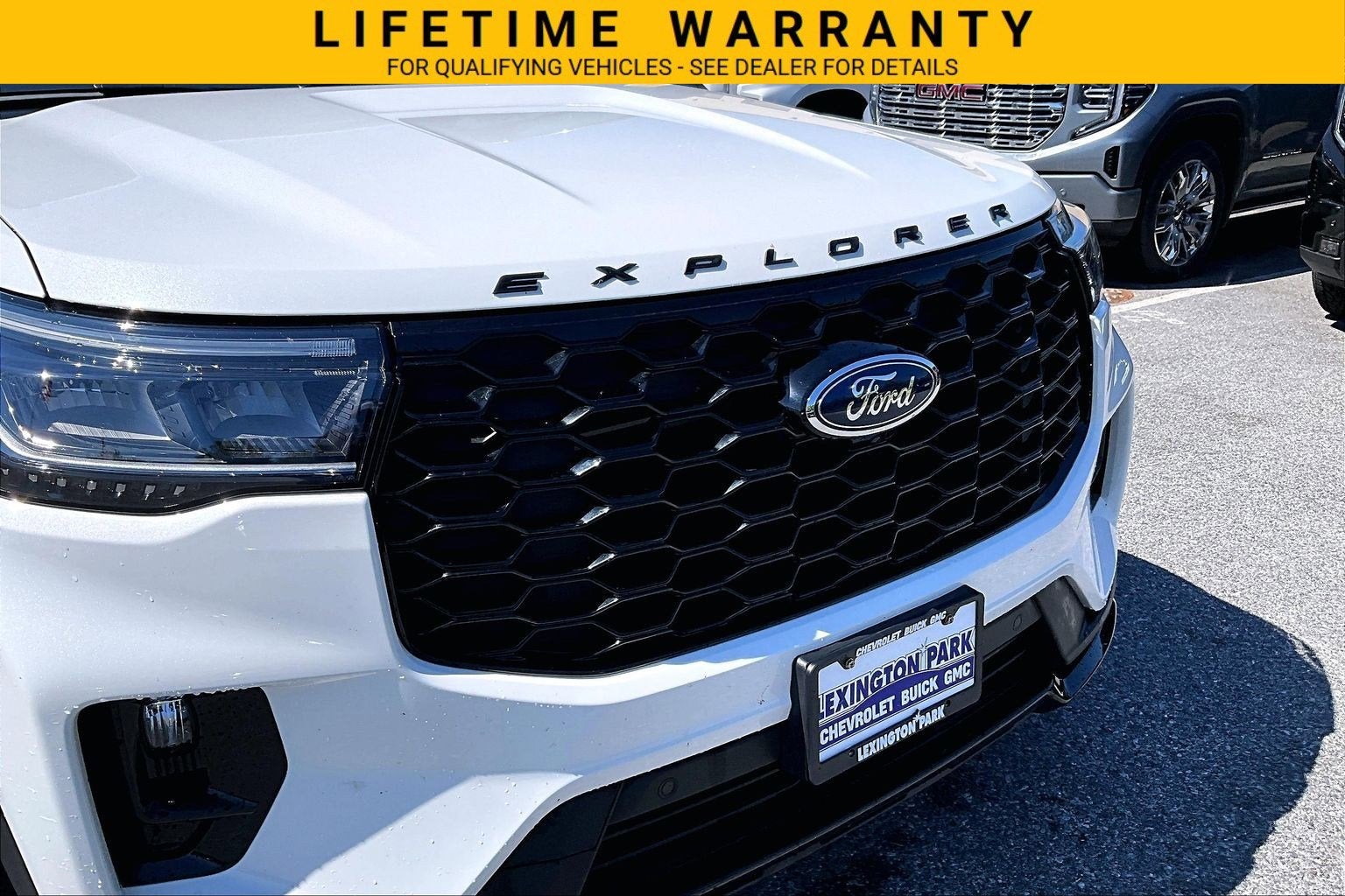 2025 Ford Explorer ST-Line