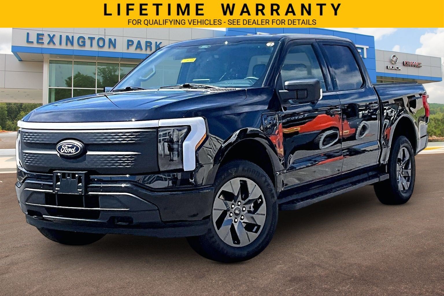 2025 Ford F-150 Lightning Flash