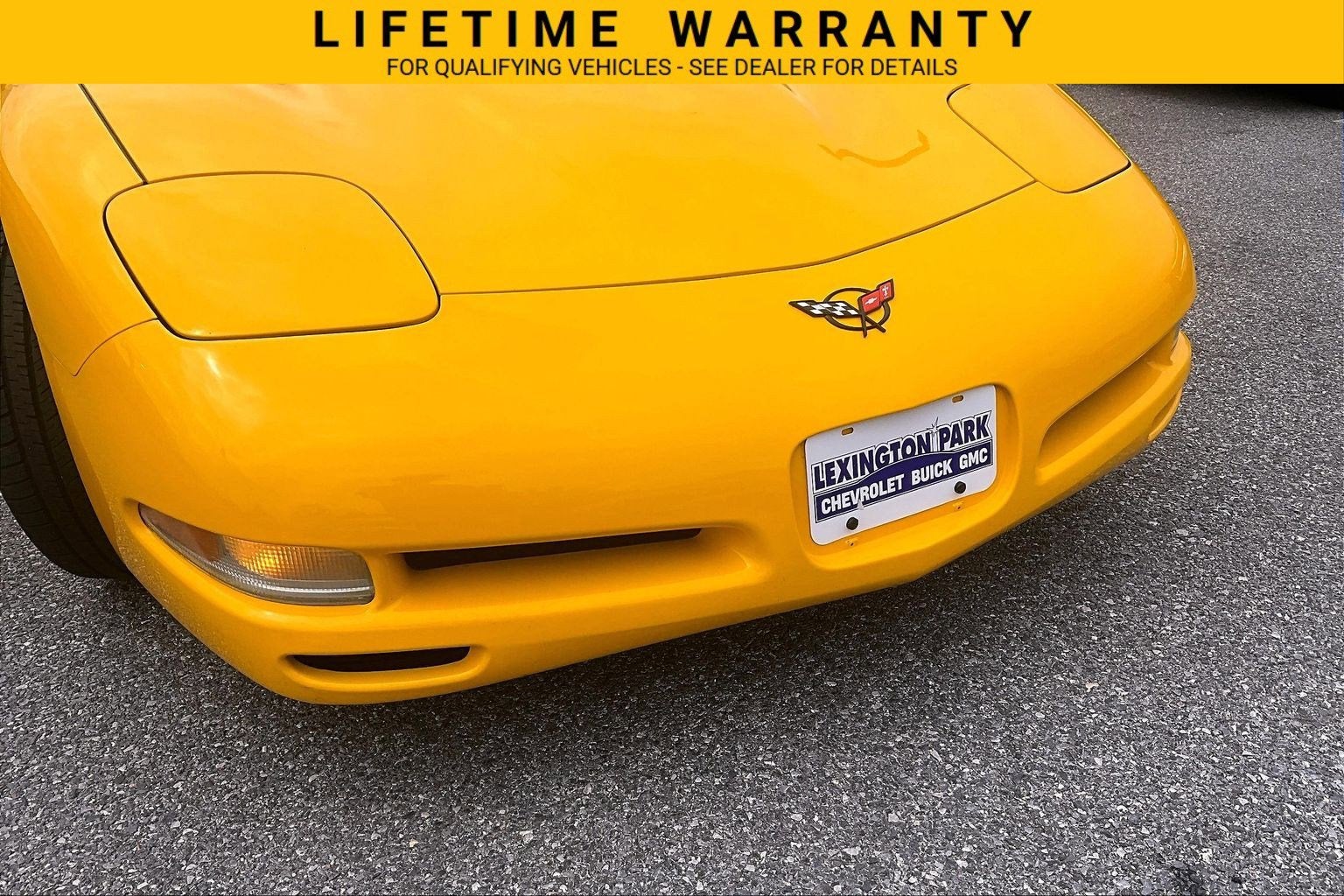 2004 Chevrolet Corvette Base