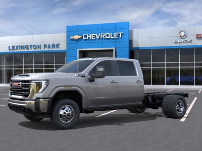 2026 GMC Sierra 3500 HD Chassis Cab SLE