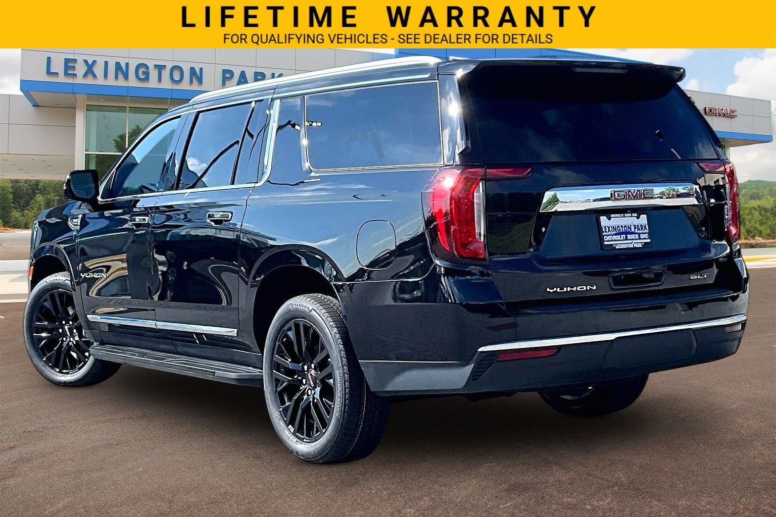2023 GMC Yukon XL SLT