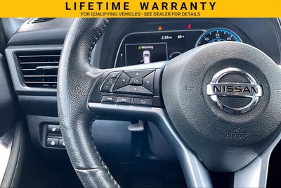 2022 Nissan LEAF SV