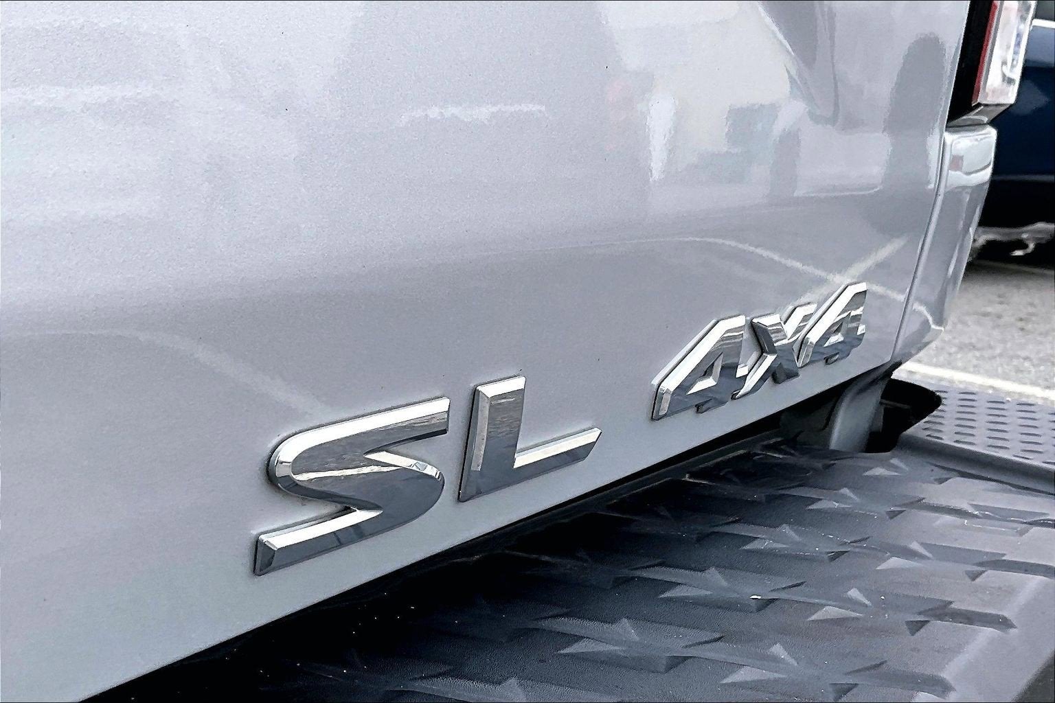 2021 Nissan TITAN Crew Cab SL 4x4