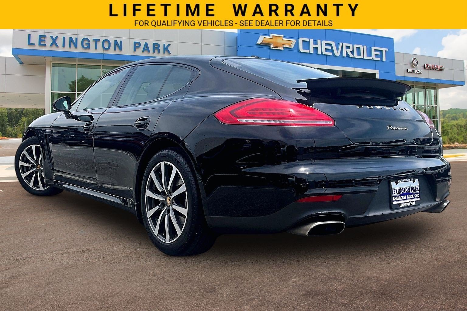 2016 Porsche Panamera 4