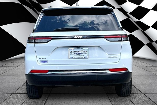 2023 Jeep Grand Cherokee Laredo