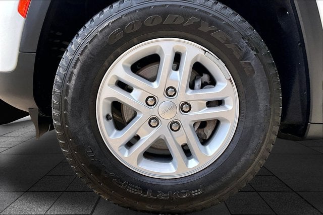 2023 Jeep Grand Cherokee Laredo