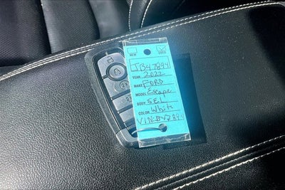 2022 Ford Escape SEL PANO ROOF & TECH PKG