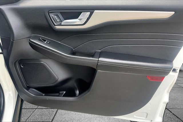 2022 Ford Escape SEL PANO ROOF & TECH PKG