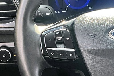 2022 Ford Escape SEL PANO ROOF & TECH PKG