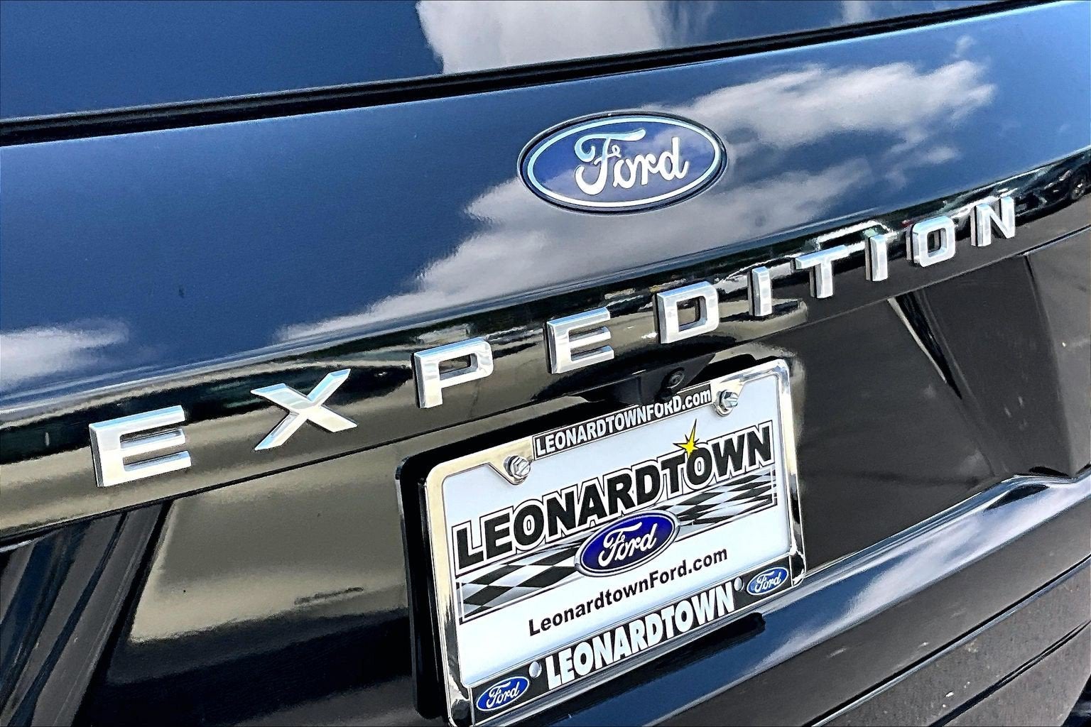 2025 Ford Expedition Active