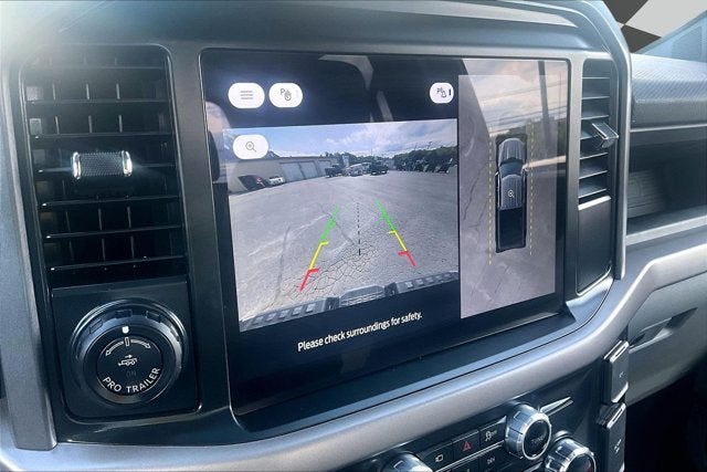 2025 Ford F-150 Lightning Pro