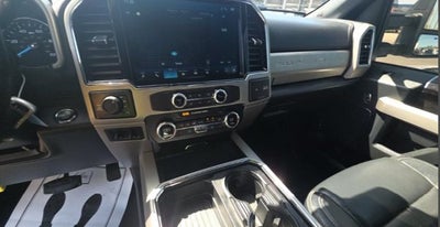 2022 Ford Super Duty F-250 SRW LARIAT