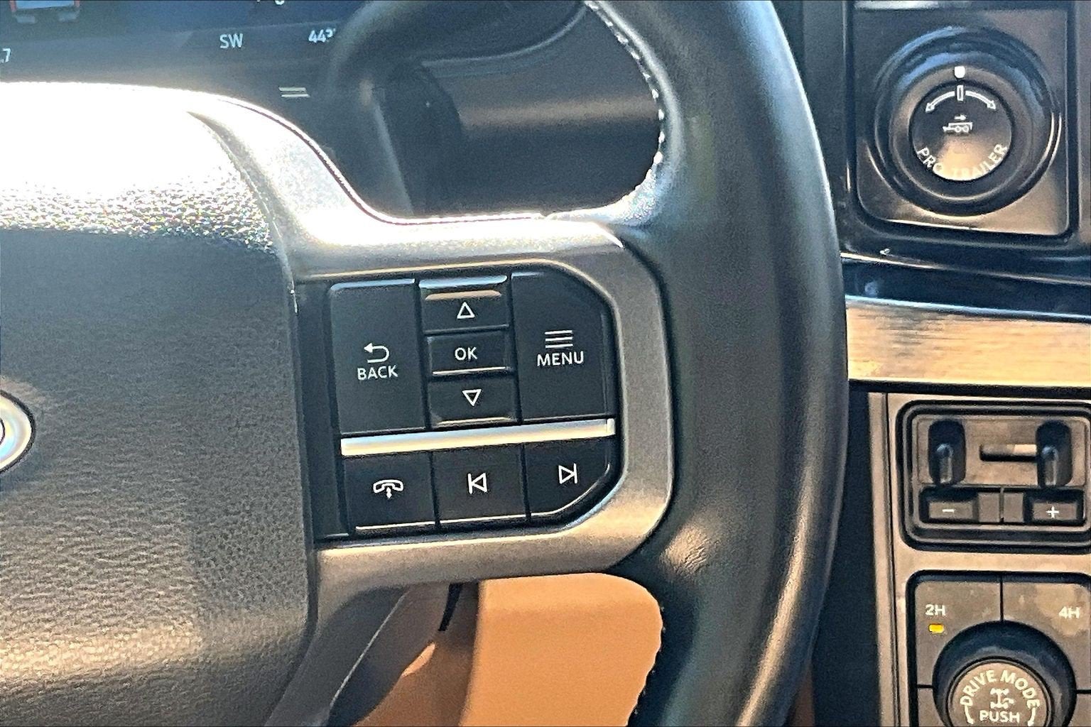 2023 Ford Super Duty F-250 SRW LARIAT