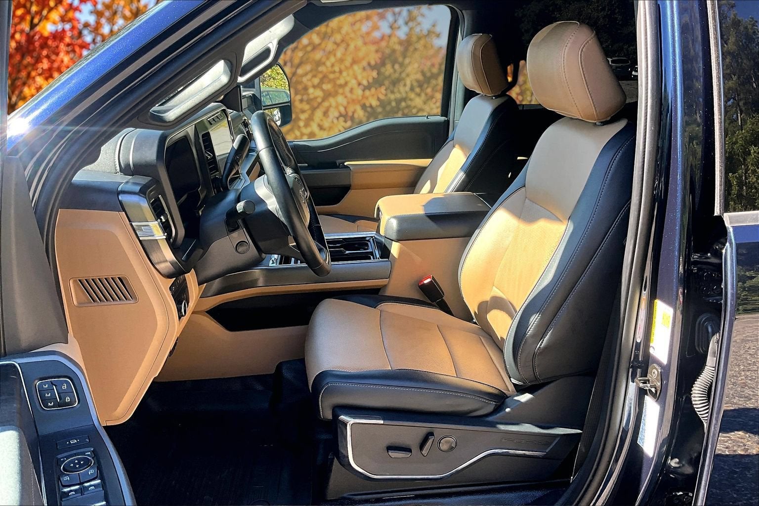 2023 Ford Super Duty F-250 SRW LARIAT