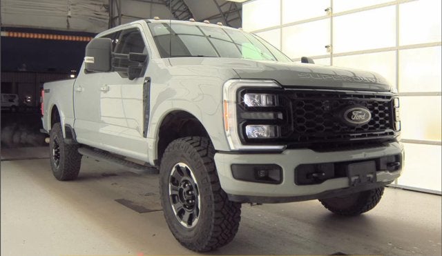2025 Ford Super Duty F-250 SRW XLT