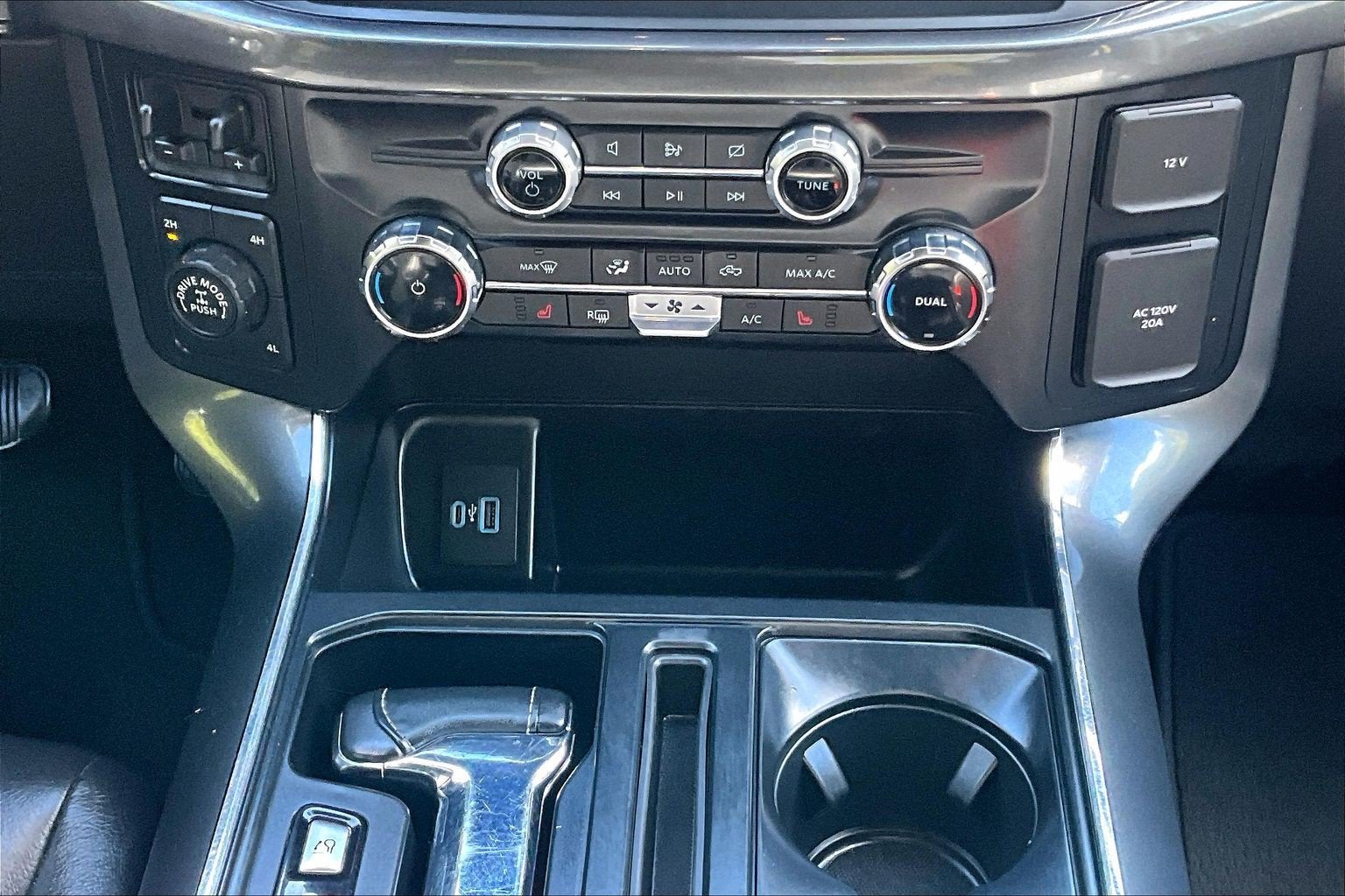 2023 Ford F-150 XLT SPORT