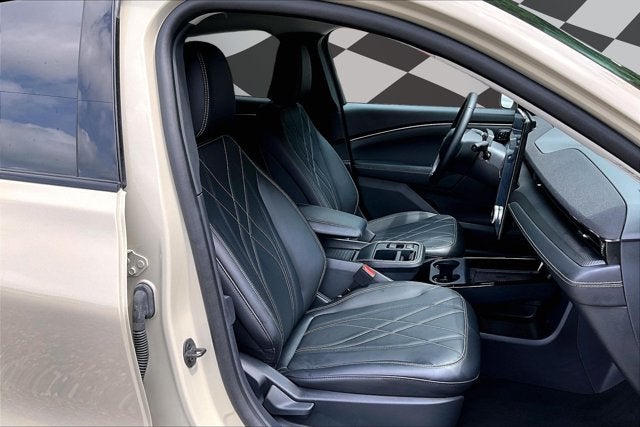 2025 Ford Mustang Mach-E Select AWD COMFORT