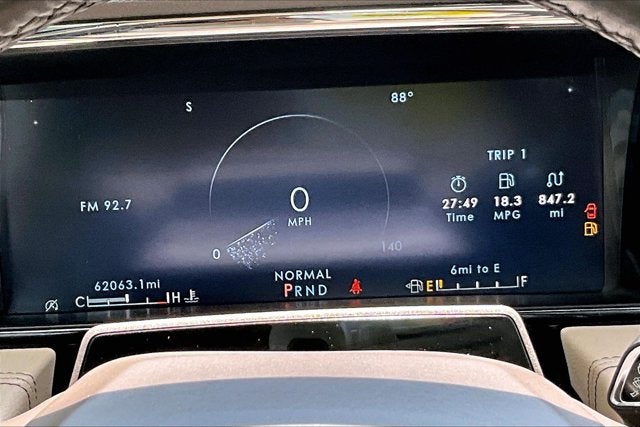 2023 Lincoln Navigator L Reserve REAR ENTERTAINMENT