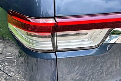 2023 Lincoln Navigator L Reserve REAR ENTERTAINMENT