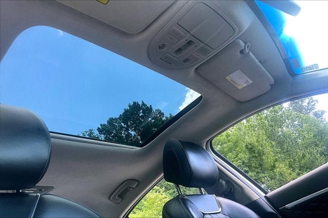 2021 Genesis G70 2.0T