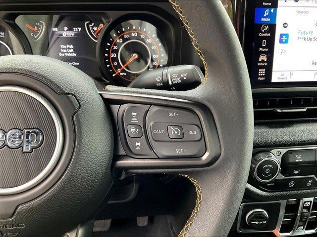 2025 Jeep Wrangler 4-Door Summit 4x4