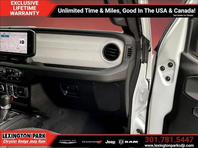 2025 Jeep Wrangler 4-Door Summit 4x4