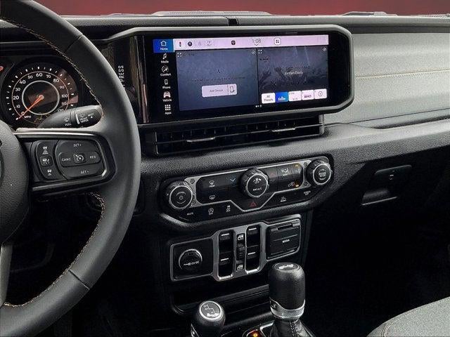2025 Jeep Wrangler 4-Door Summit 4x4