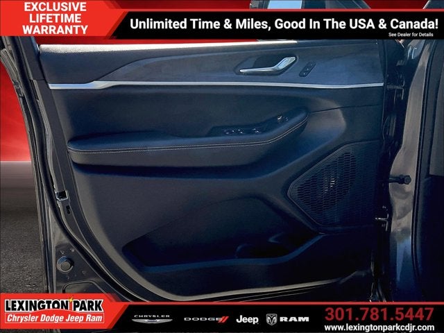 2025 Jeep Grand Cherokee Limited 4x4