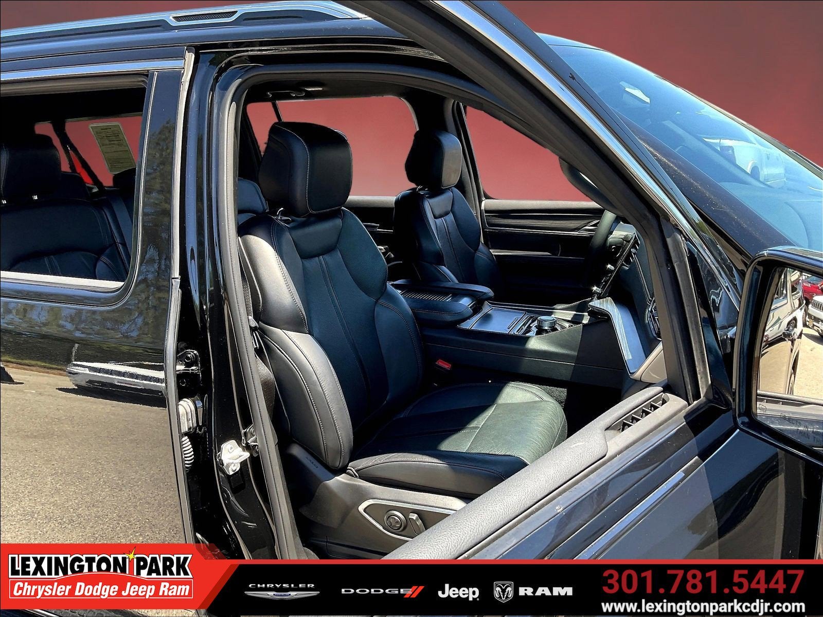 2024 Jeep Wagoneer L Series II 4x4
