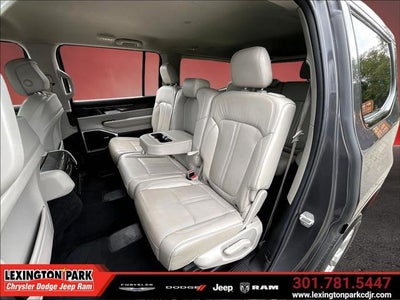 2022 Jeep Wagoneer Series II 4x2