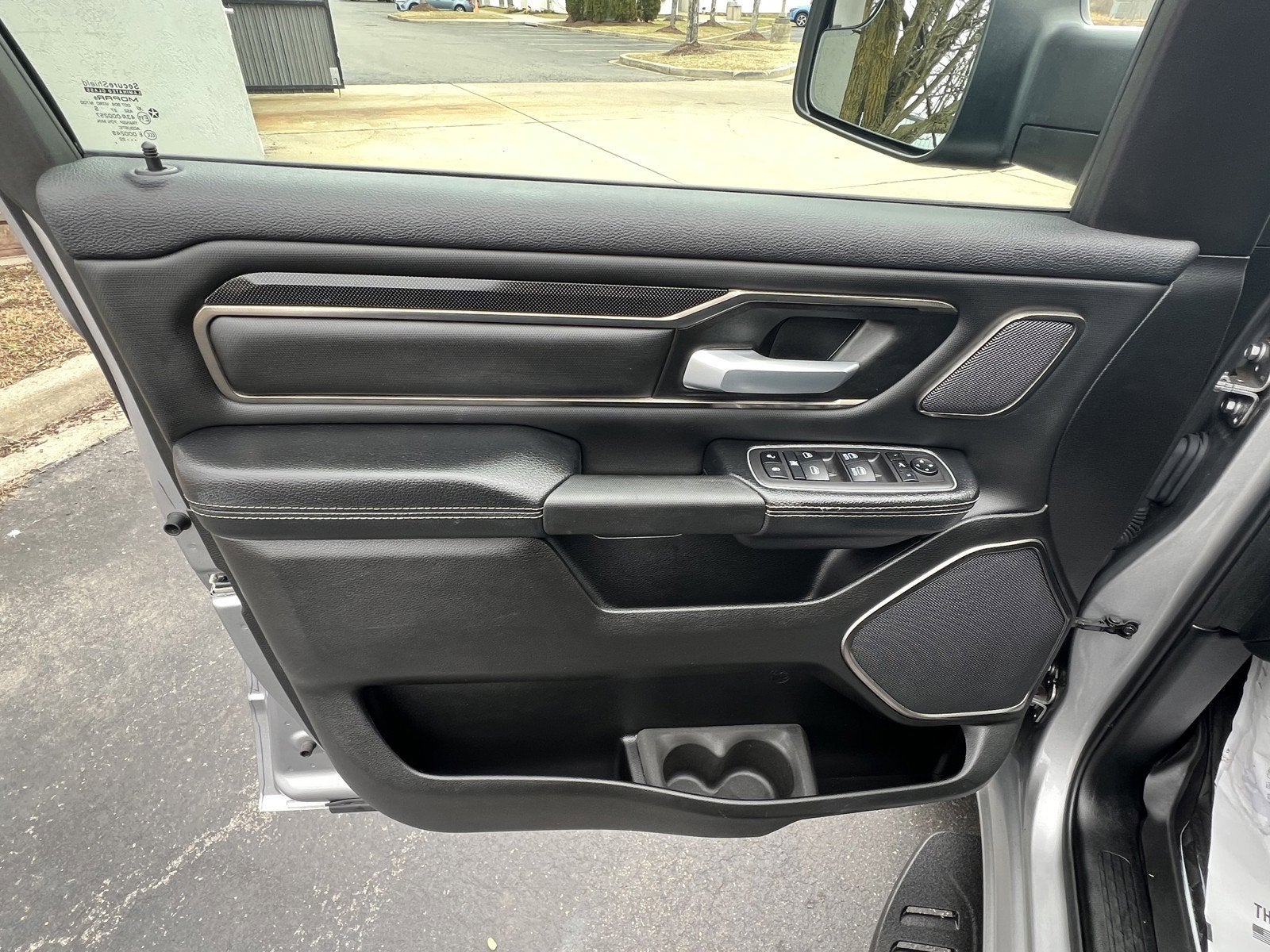 2022 RAM 1500 Rebel Crew Cab 4x4 5'7' Box