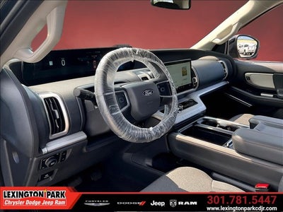 2025 Ford Expedition Active MAX