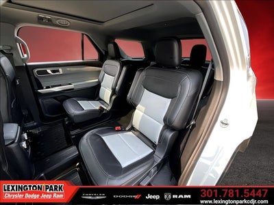 2023 Ford Explorer XLT