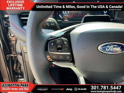 2025 Ford Explorer ST-Line