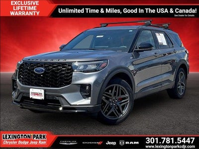 2025 Ford Explorer ST-Line