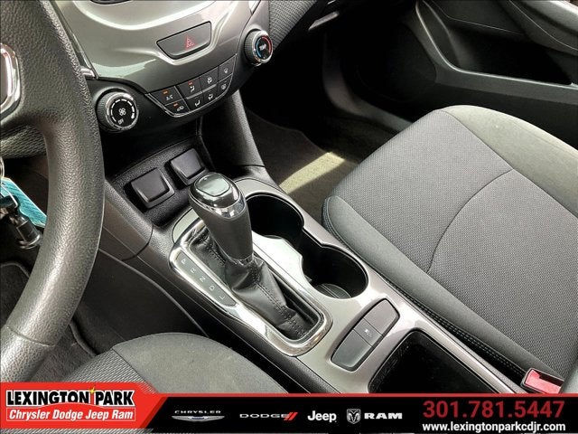 2017 Chevrolet Cruze LT Auto
