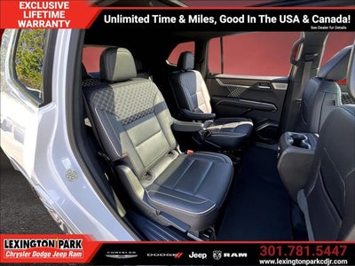 2024 GMC Acadia FWD Denali