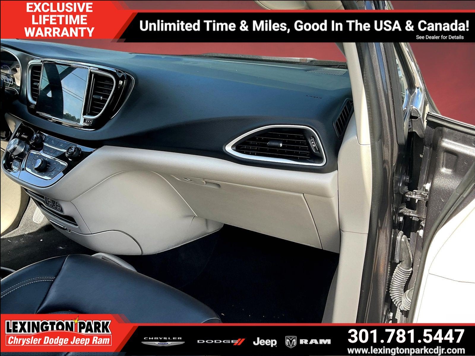 2023 Chrysler Pacifica Touring L