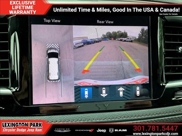 2020 Chrysler Pacifica Hybrid 35th Anniversary Limited