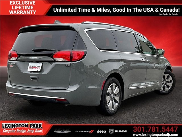 2020 Chrysler Pacifica Hybrid 35th Anniversary Limited