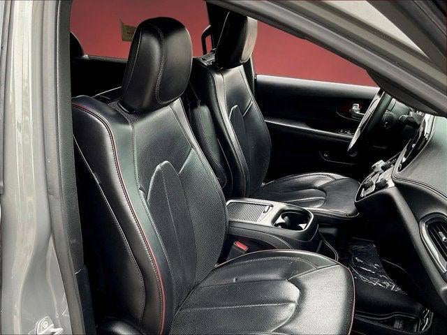 2020 Chrysler Pacifica Hybrid 35th Anniversary Limited