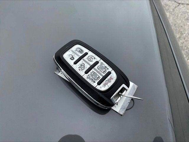 2020 Chrysler Pacifica Hybrid 35th Anniversary Limited