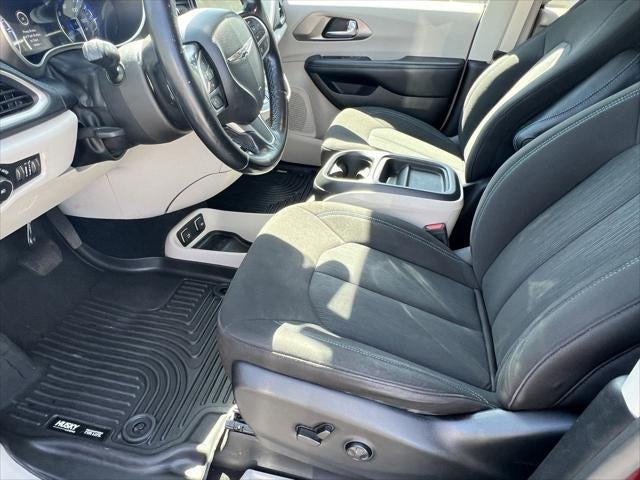 2021 Chrysler Pacifica Touring AWD