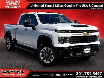 2024 Chevrolet Silverado 2500HD 4WD Crew Cab Standard Bed Custom