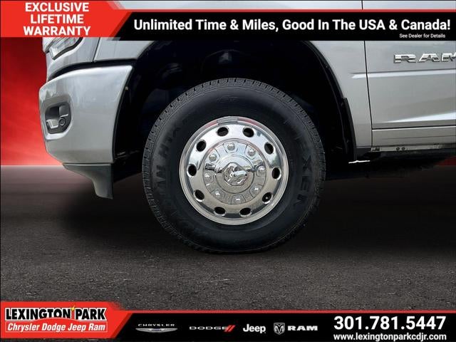 2022 RAM 3500 Big Horn Mega Cab 4x4 6'4' Box