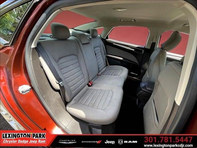 2016 Ford Fusion S