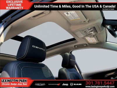 2023 GMC Terrain AWD Denali